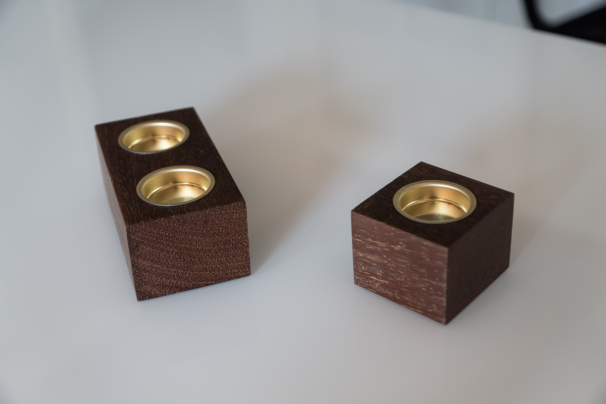 Teelichthalter 'Bloc' H3-1aus Amaranth | upcycling Teelichthalter 'Bloc' H3-1aus Amaranth | upcycling